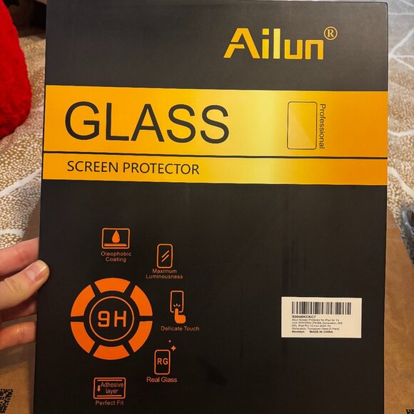 Ailun Tempered Glass Screen Protector for iPad Air 13 Inch (2 Pack) - Picture 1 of 4
